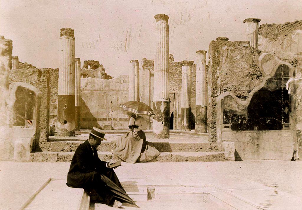 VII.7.5 Pompeii. (circa 1890). Looking north from atrium (b). Photo courtesy of Davide Peluso.