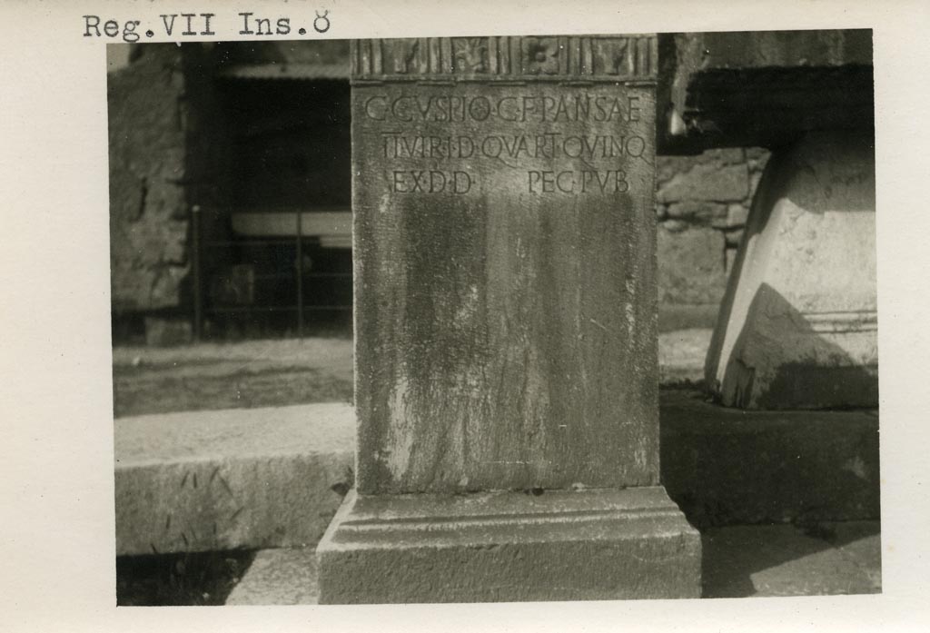 VII.8 Pompeii Forum. Pre-1937-39. Looking west to statue base.
Photo courtesy of American Academy in Rome, Photographic Archive. Warsher collection no. 125.
