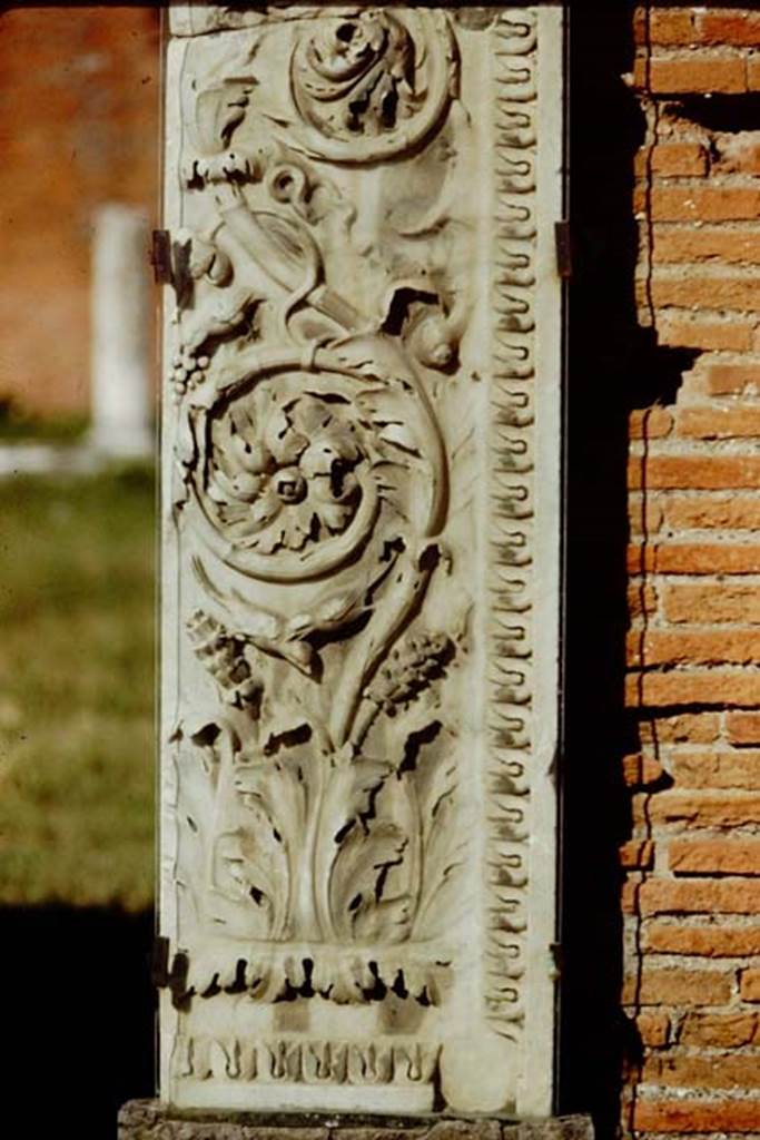 VII.9.1 Pompeii. 1991. Entrance decoration, base of south side of doorway.
Source: The Wilhelmina and Stanley A. Jashemski archive in the University of Maryland Library, Special Collections (See collection page) and made available under the Creative Commons Attribution-Non Commercial License v.4. See Licence and use details. J91f0004
