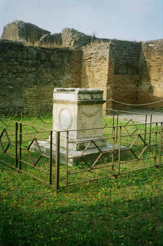 VII.9.2 Pompeii. July 2010. Looking across altar to south west corner and vestibule. Photo courtesy of Rick Bauer.