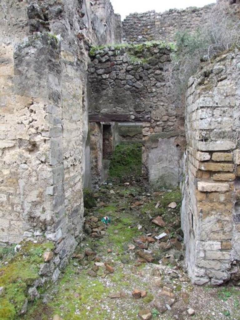 VII.11.14 Pompeii.  March 2009.  Room 5, looking west into Room 6.