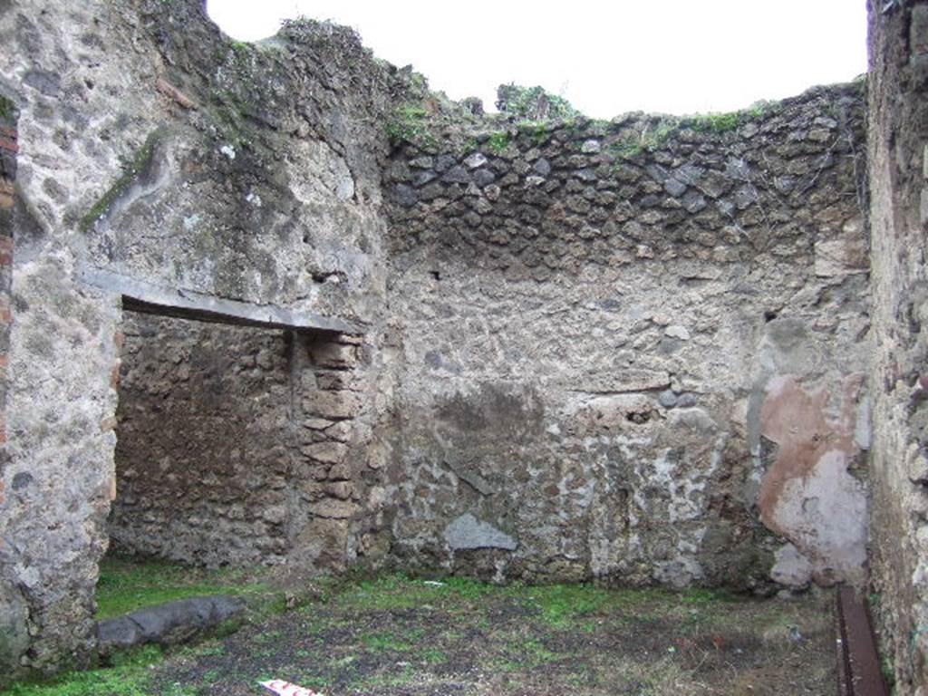 VII.11.15 Pompeii. December 2005. Looking west across shop and side room.