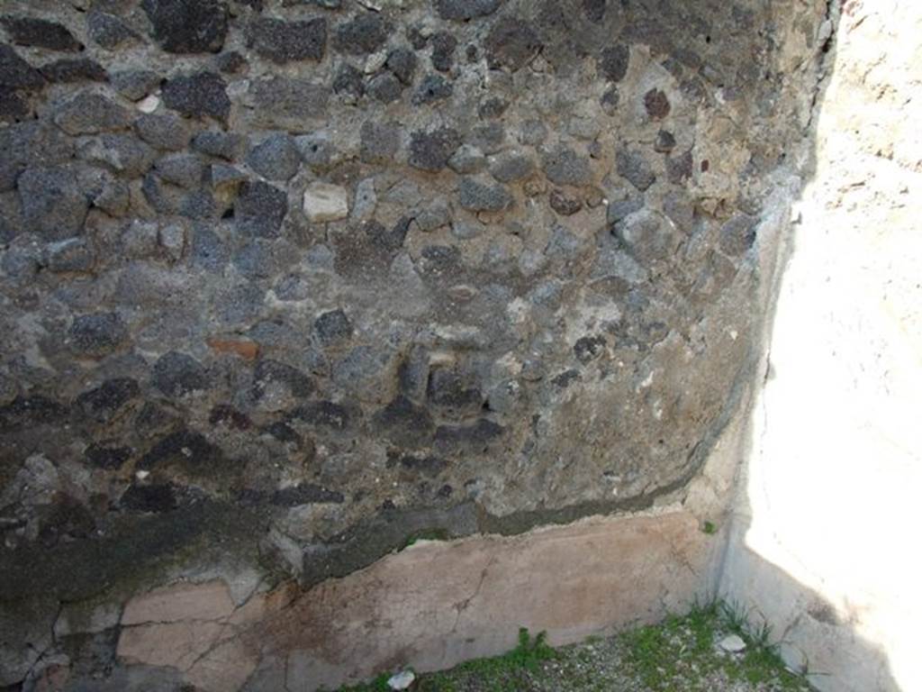 VII.13.10 Pompeii. December 2007. West wall of rear room.