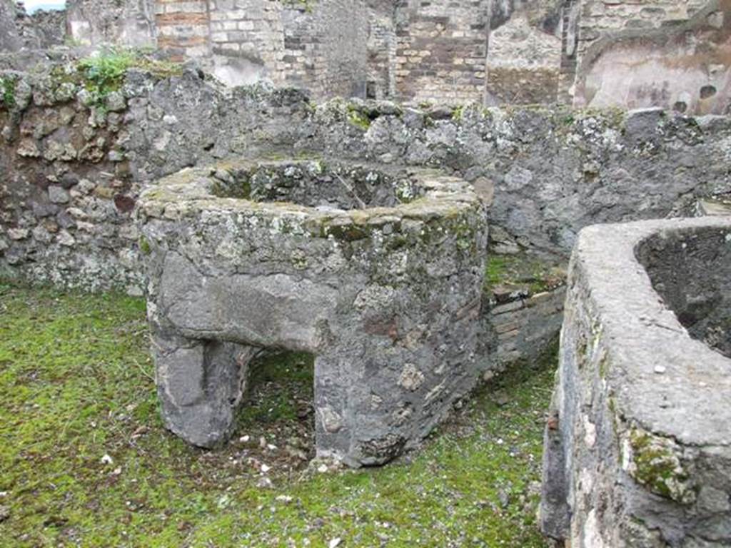 VII.14.5 Pompeii.  March 2009.  Room 23.  South side.