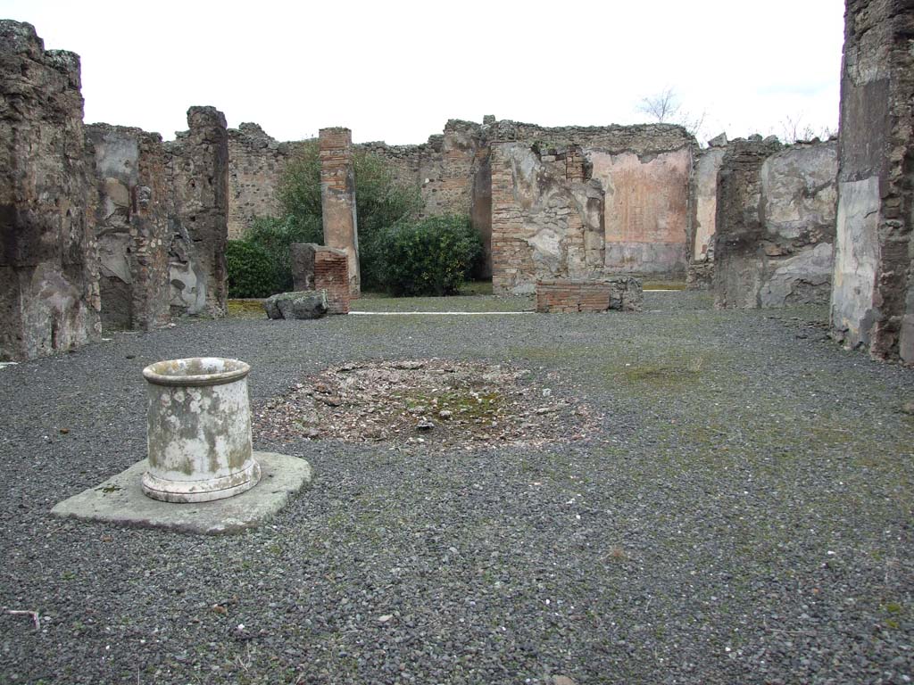 VII.14.5 Pompeii. March 2009. Room 1, atrium. Looking north across remains of impluvium.