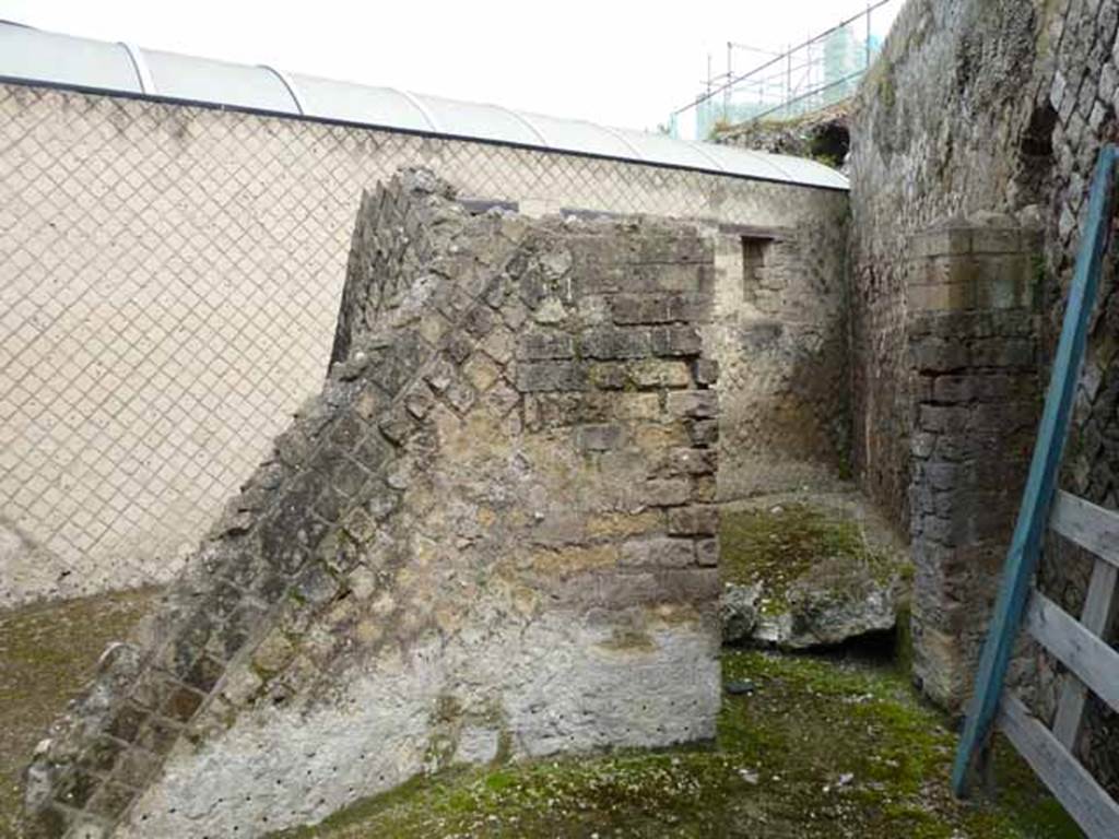 VII.16.a Pompeii. May 2010. Upper floor. Room on north-east side.