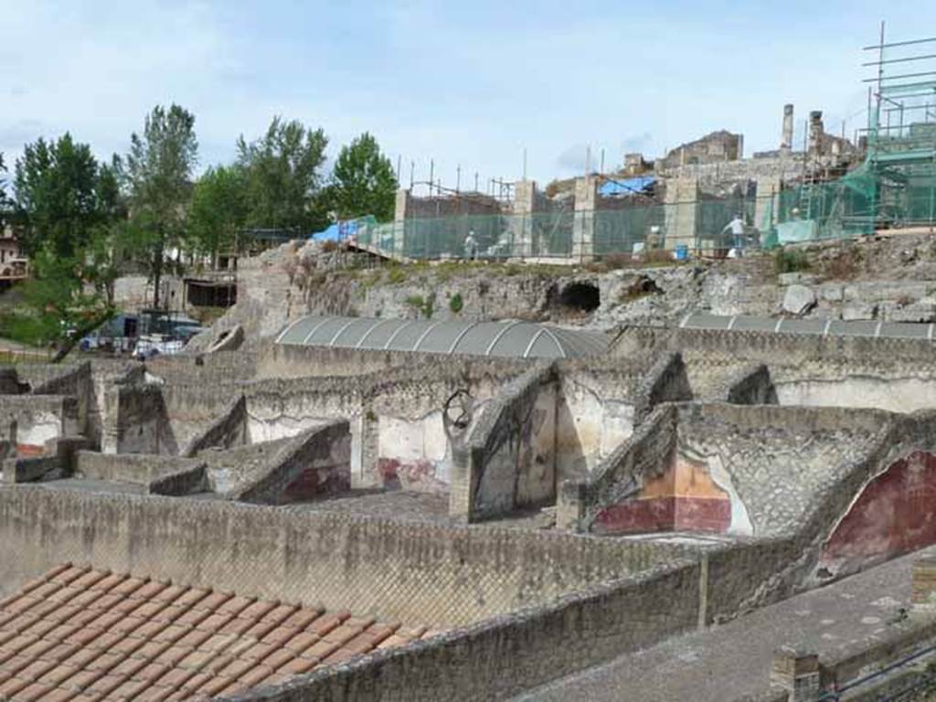 VII.16.a Pompeii. May 2010. Looking north-east across upper level.

