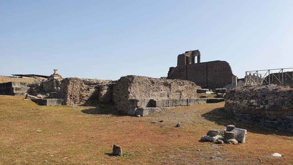 VIII.1.3 Pompeii. August 2021. Looking east from west side.
Foto Annette Haug, ERC Grant 681269 DÉCOR.

