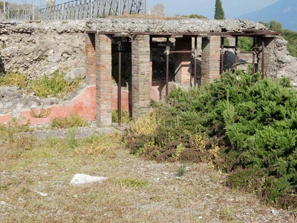 VIII.1.3 Pompeii. May 2015. South-west corner. Photo courtesy of Buzz Ferebee.