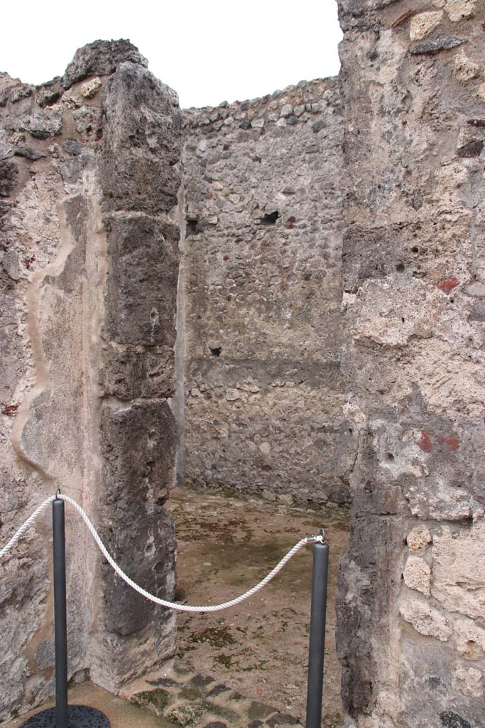 VIII.2.13 Pompeii. October 2020. Doorway to room on south side of south-east corner of atrium.
Photo courtesy of Klaus Heese.
