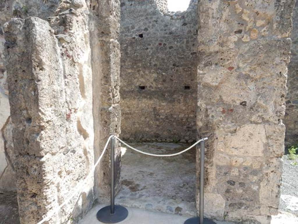 VIII.2.13 Pompeii. May 2018. Doorway to room on south side of south-east corner of atrium. Photo courtesy of Buzz Ferebee.
