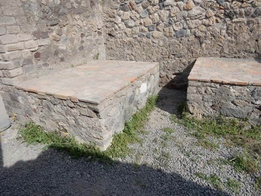 VIII.2.14 Pompeii. May 2017. West end of kitchen area. Photo courtesy of Buzz Ferebee.