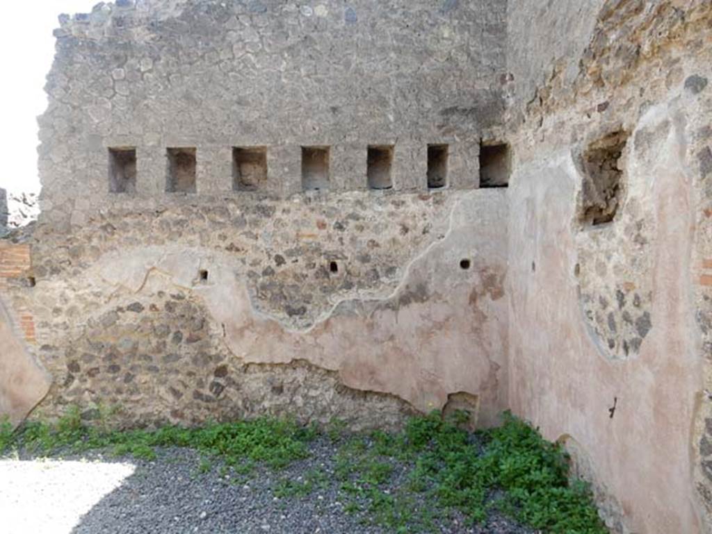 VIII.2.16 Pompeii. May 2018. Looking towards south wall of room on south side of entrance corridor. Photo courtesy of Buzz Ferebee.
