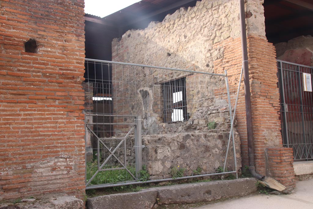 VIII.2.24 Pompeii. October 2023. Looking south-west towards entrance doorway, with VIII.2.23, on right. Photo courtesy of Klaus Heese.