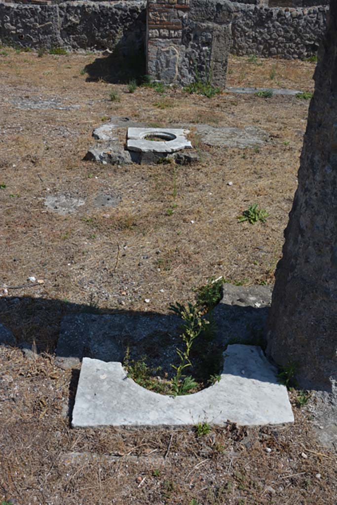 VIII.2.28 Pompeii. March 2019. 
Looking east across south side of impluvium with remains of cistern-mouths.
Foto Annette Haug, ERC Grant 681269 DÉCOR.

