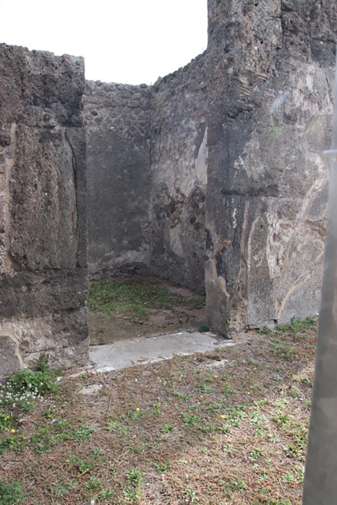 VIII.2.34 Pompeii. October 2023. Doorway to room ‘e’ on east side of atrium. Photo courtesy of Klaus Heese.