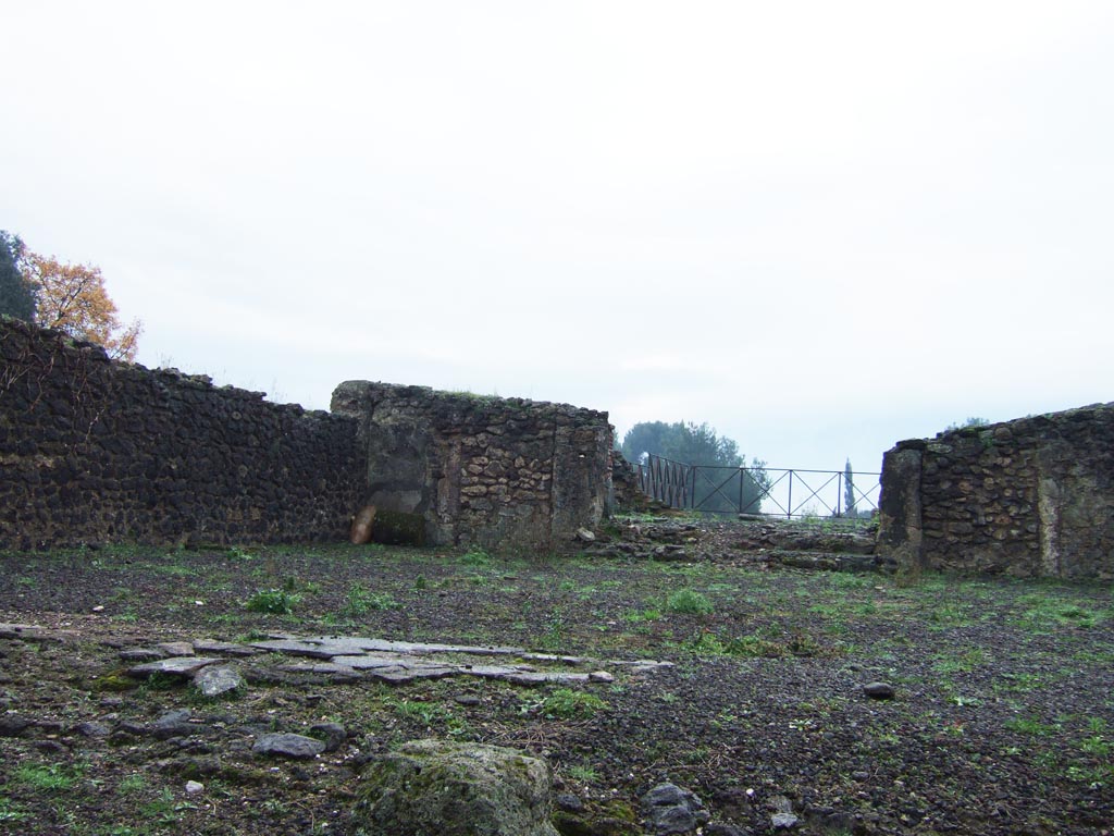 VIII.2.37 Pompeii. December 2005. Looking south across large room or atrium.