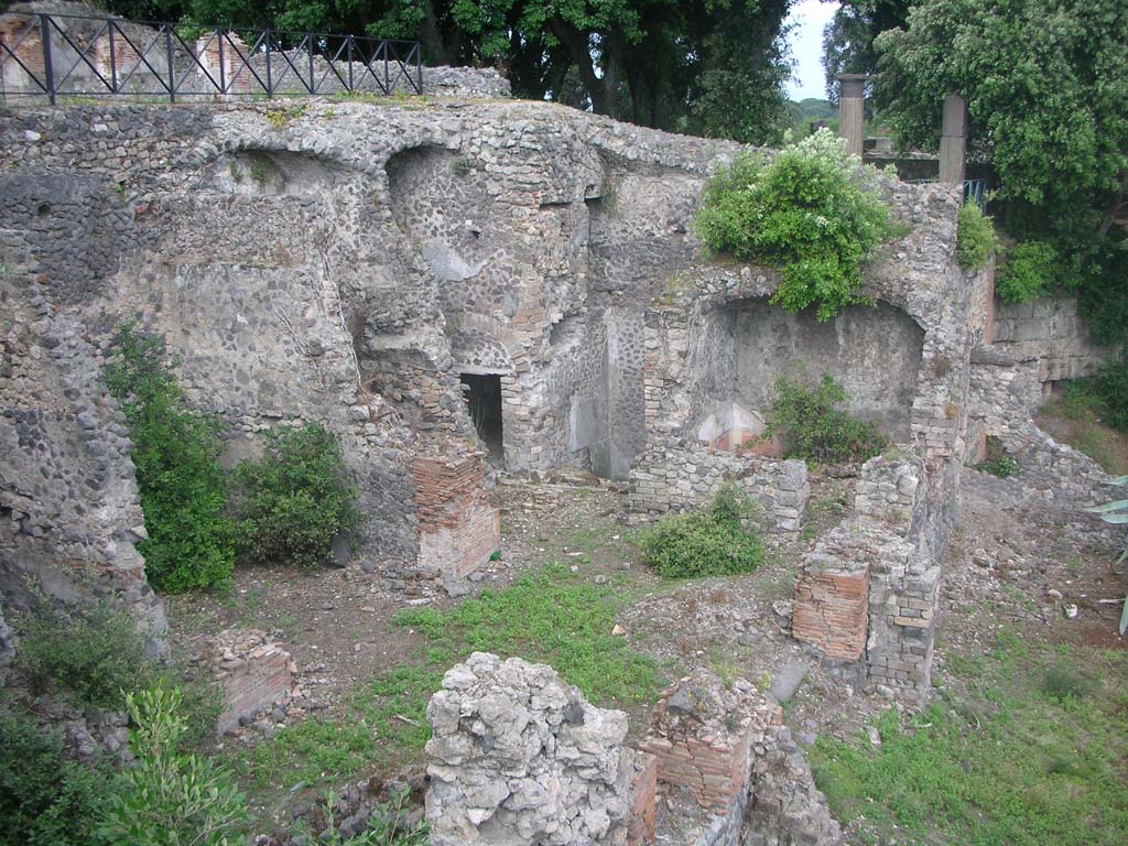 VIII.2.39 Pompeii. May 2011. Looking east across rooms on first lower floor and terrace. Photo courtesy of Ivo van der Graaff.