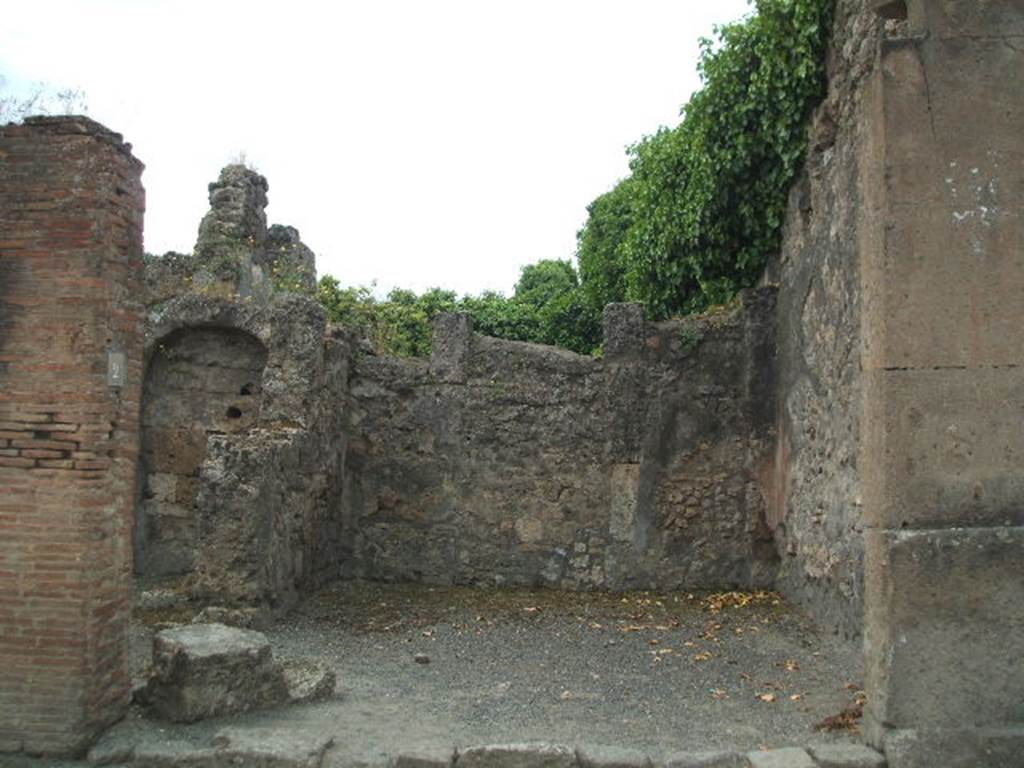 VIII.3.2 Pompeii. May 2005. Entrance doorway, looking south. According to Fiorelli and Eschebach, this shop originally had stairs to an upper floor.
