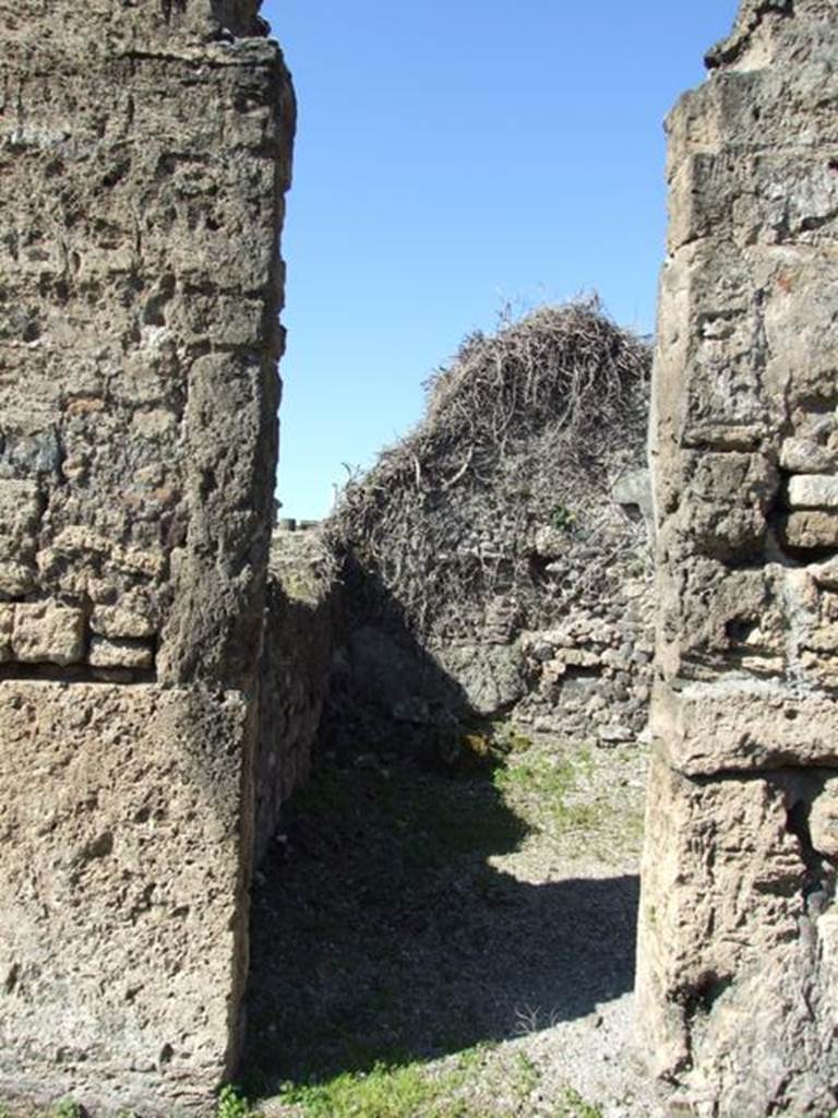 VIII.3.4 Pompeii.  March 2009.  Doorway to Room 8, Cubiculum.