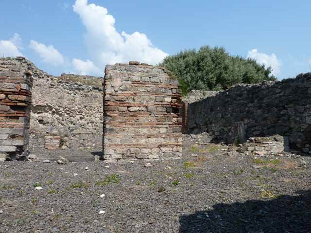 VIII.3.15 Pompeii. May 2010. Looking north-east to garden area 7.