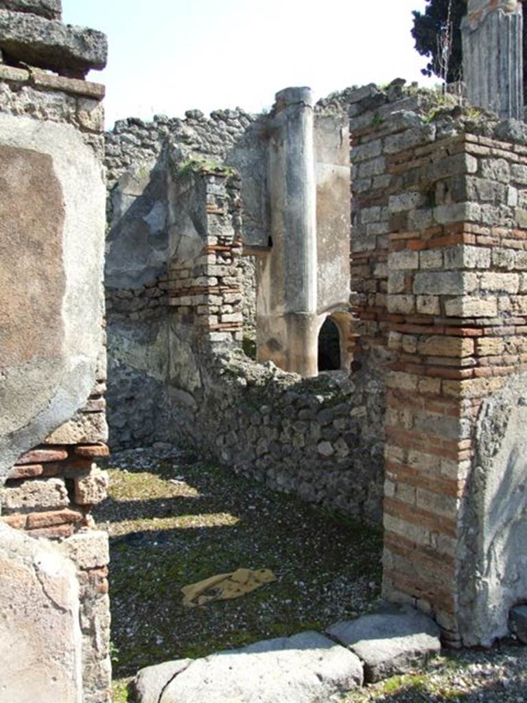 VIII.4.4 Pompeii. March 2009. Doorway to room 6, triclinium with window onto east portico.
According to PPM, the floor of this triclinium was very ornate; the threshold was decorated with a “net design” of diamond shapes formed with white tesserae.
In the centre of the floor was an emblema of polychrome mosaics showing a flower of six petals.
See Blake MAAR 1930, (pp.72,74, tav.46,6).
According to Helbig, this room contained the following wall paintings: Ariadne forsaken by Theseus (1229) and Phrixus and Helle (1254)
See Helbig, W., 1868. Wandgemälde der vom Vesuv verschütteten Städte Campaniens. Leipzig: Breitkopf und Härtel.
See Pompei: Pitture e Mosaici: Vol. VIII. Roma: Istituto della enciclopedia italiana, pp. 451ff.
