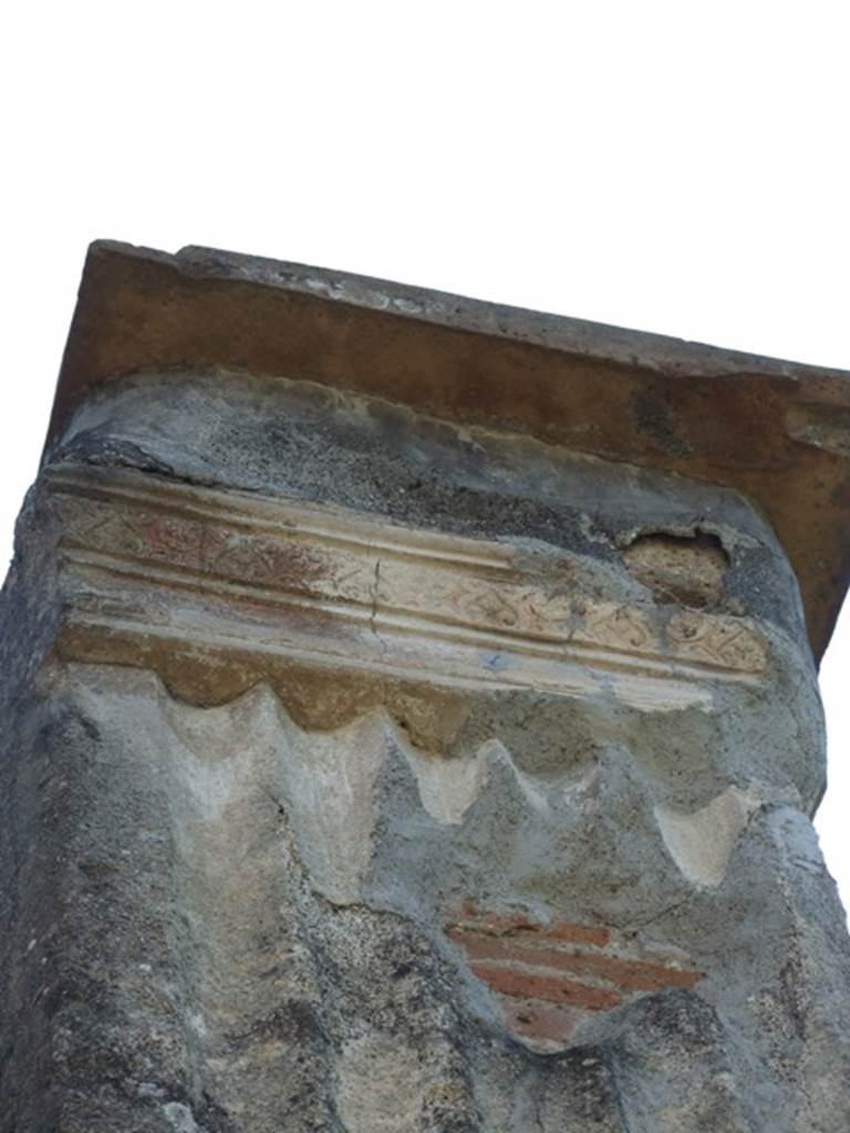 VIII.4.4 Pompeii.  March 2009. Decorated pillar, in north east peristyle.