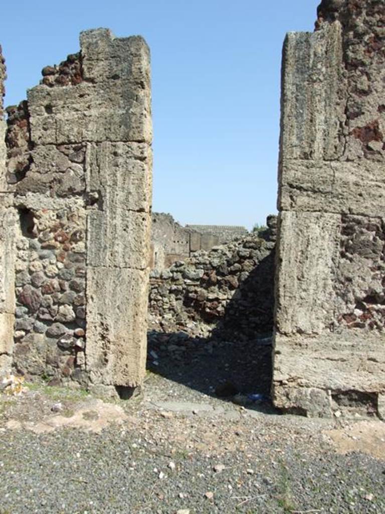 VIII.4.15 Pompeii.  March 2009.   Room 2.  Doorway.