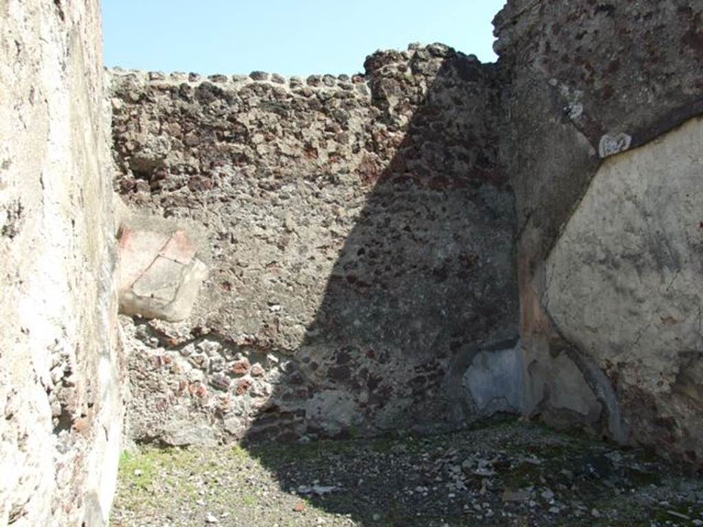 VIII.4.15 Pompeii. March 2009. Room 4, east wall of ala.  