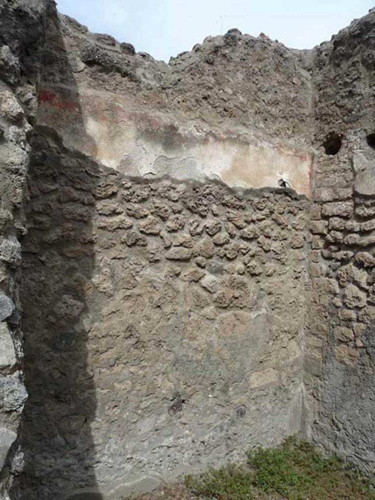 VIII.4.47 Pompeii. September 2015. North wall of rear room.