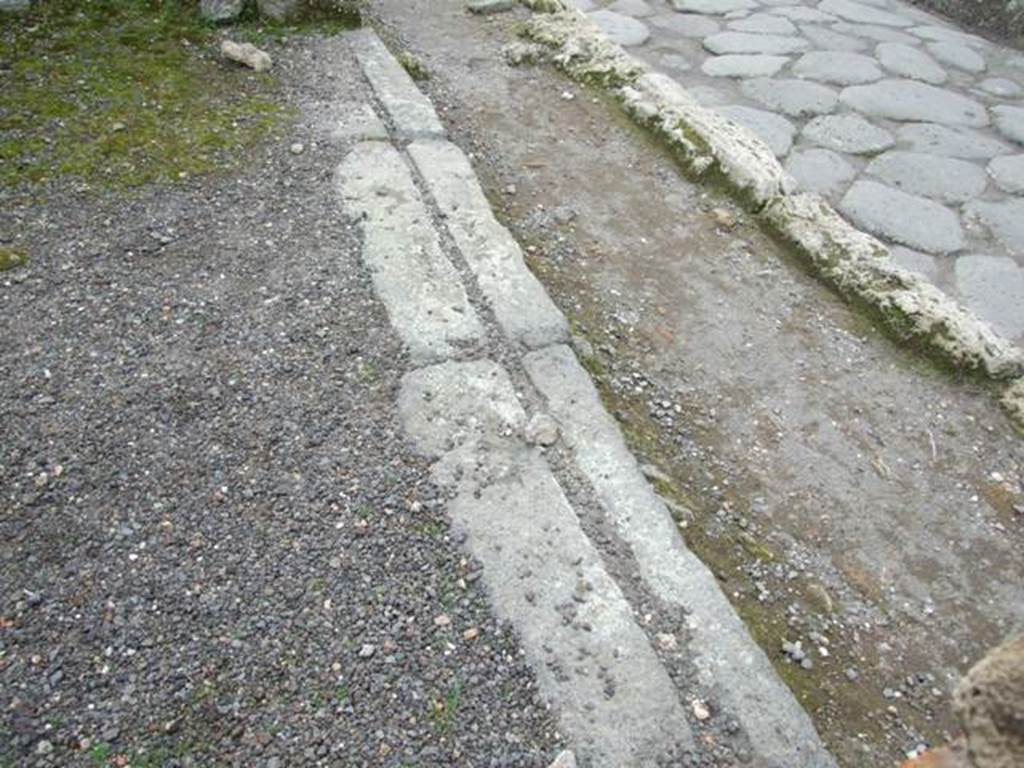 VIII.4.48 Pompeii. December 2007. Threshold or sill.