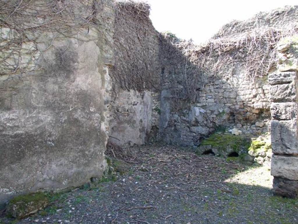 VIII.5.9 Pompeii.  March 2009.  Room 20.  Large area  leading to Room 21, Kitchen. Looking south west.