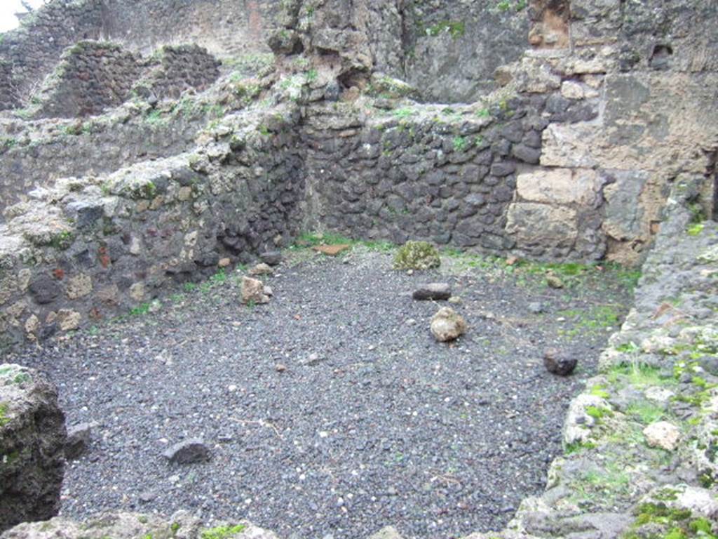 VIII.5.21 Pompeii.  Shop and room.  December 2005. Rear room on south east side of shop.