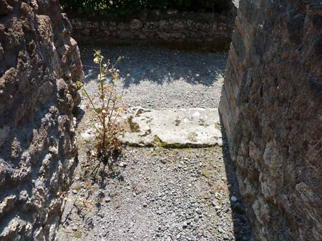 VIII.5.24 Pompeii. May 2010. Room 9, site of stairs to upper floor. Looking south to north portico.