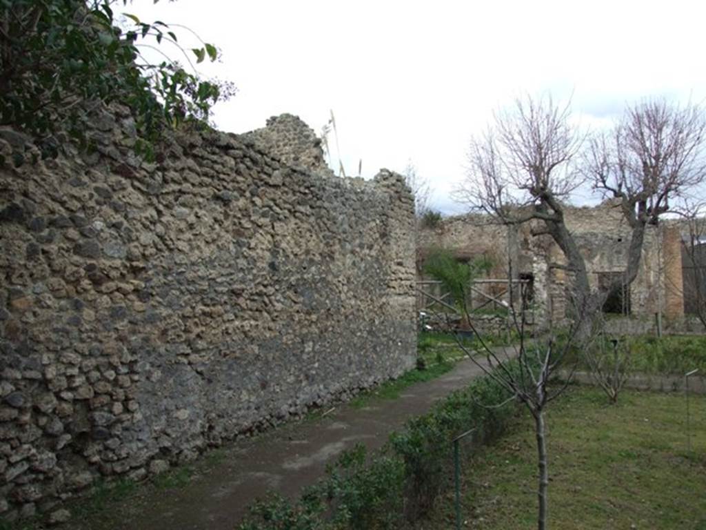 VIII.5.38 Pompeii.  December 2007.  West side.