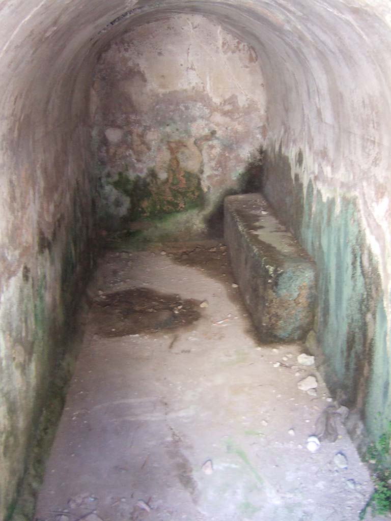 VIII.6.9 Pompeii. September 2005. Looking south into basement room/water tank/reservoir under VIII.6.10.  