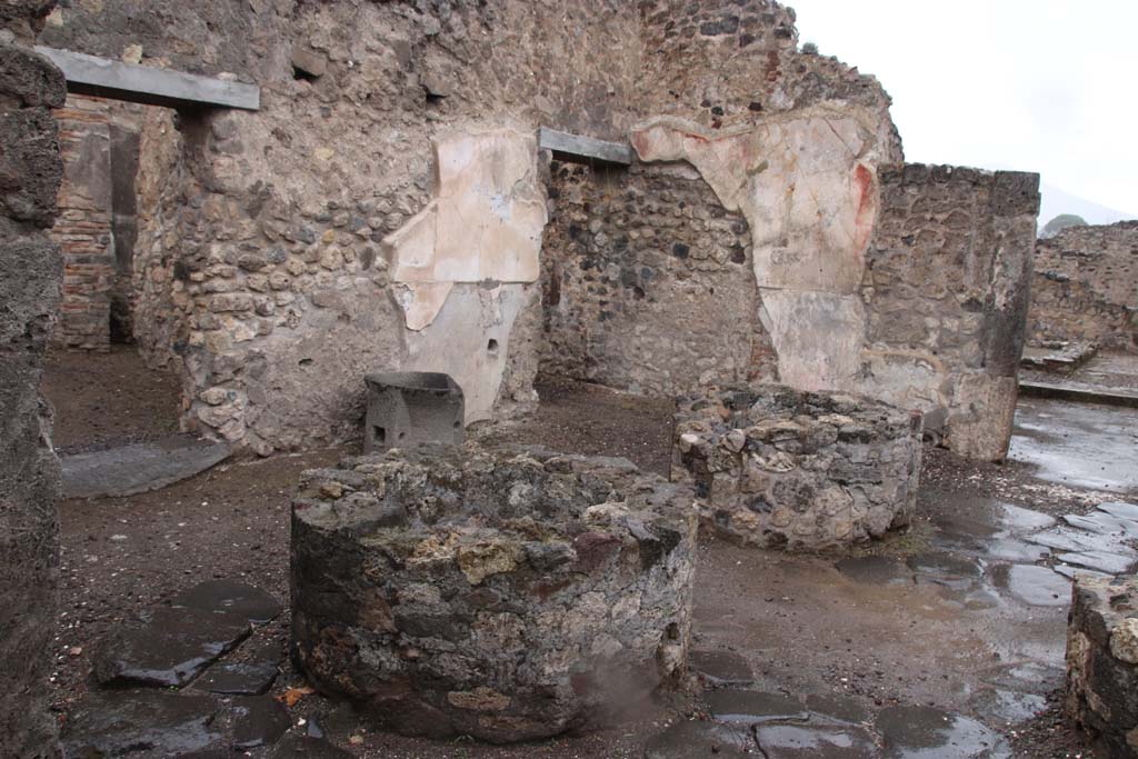 VIII.6.11 Pompeii. October 2020. Looking north-west across bakery room towards doorway to kitchen, in centre. Photo courtesy of Klaus Heese.