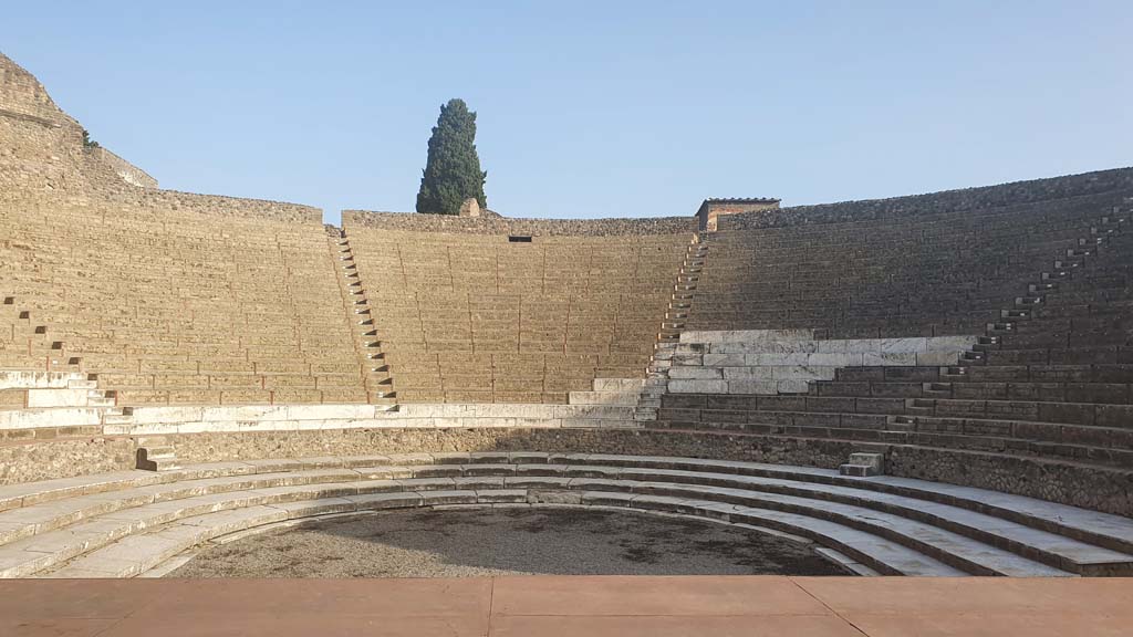 VIII.7.20 Pompeii. August 2021. Looking north from stage.
Foto Annette Haug, ERC Grant 681269 DÉCOR 
