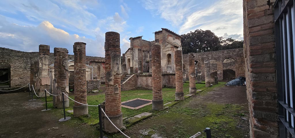 VIII.7.28 Pompeii. December 2023. 
Looking south-west across temple court from entrance doorway. Photo courtesy of Miriam Colomer.
