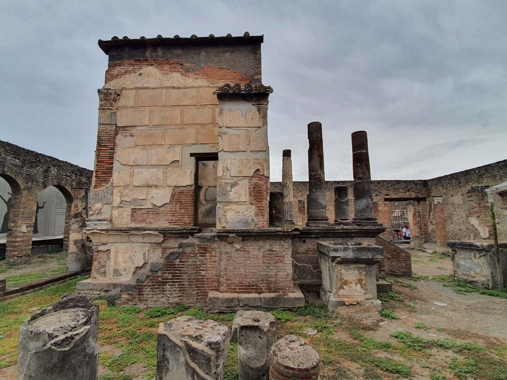 VIII.7.28 Pompeii. August 2021. Looking towards south side. 
Foto Annette Haug, ERC Grant 681269 DÉCOR.
