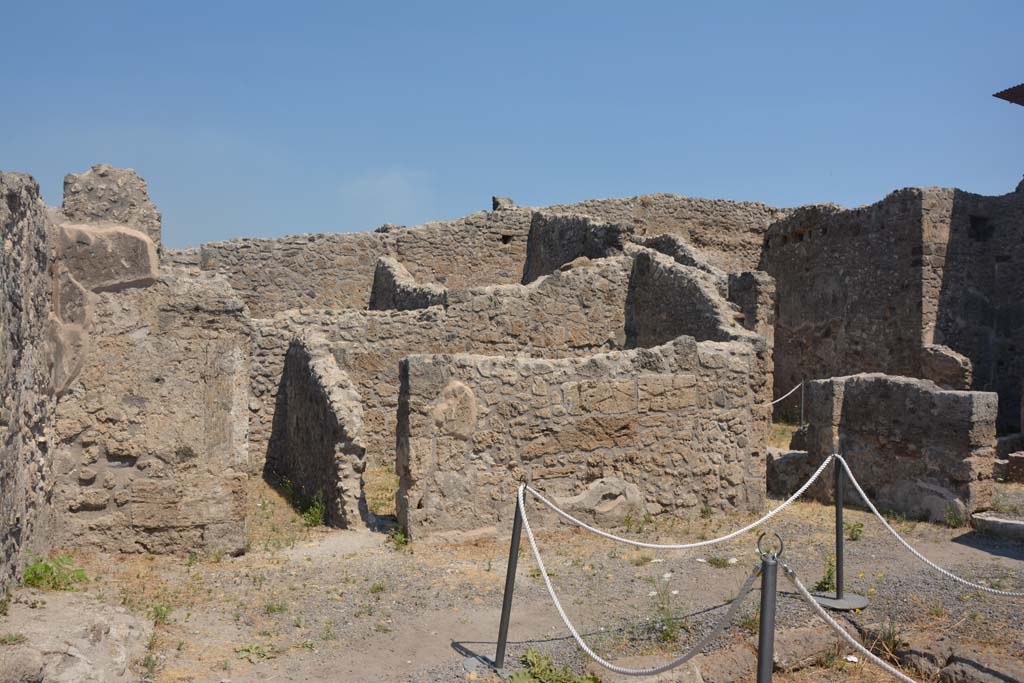 IX.1.12 Pompeii. July 2017. Looking towards north side of atrium.
Foto Annette Haug, ERC Grant 681269 DÉCOR.
