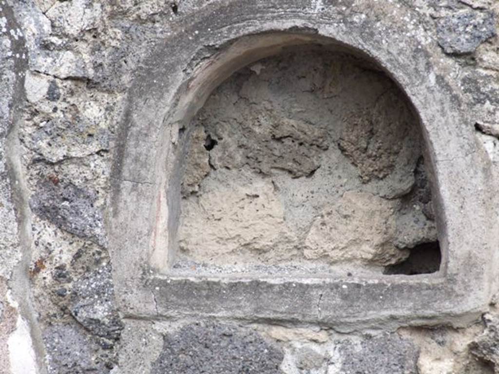 IX.1.16 Pompeii. December 2007. Arched niche on east wall. See Boyce G. K., 1937. Corpus of the Lararia of Pompeii. Rome: MAAR 14. (p.79) 
