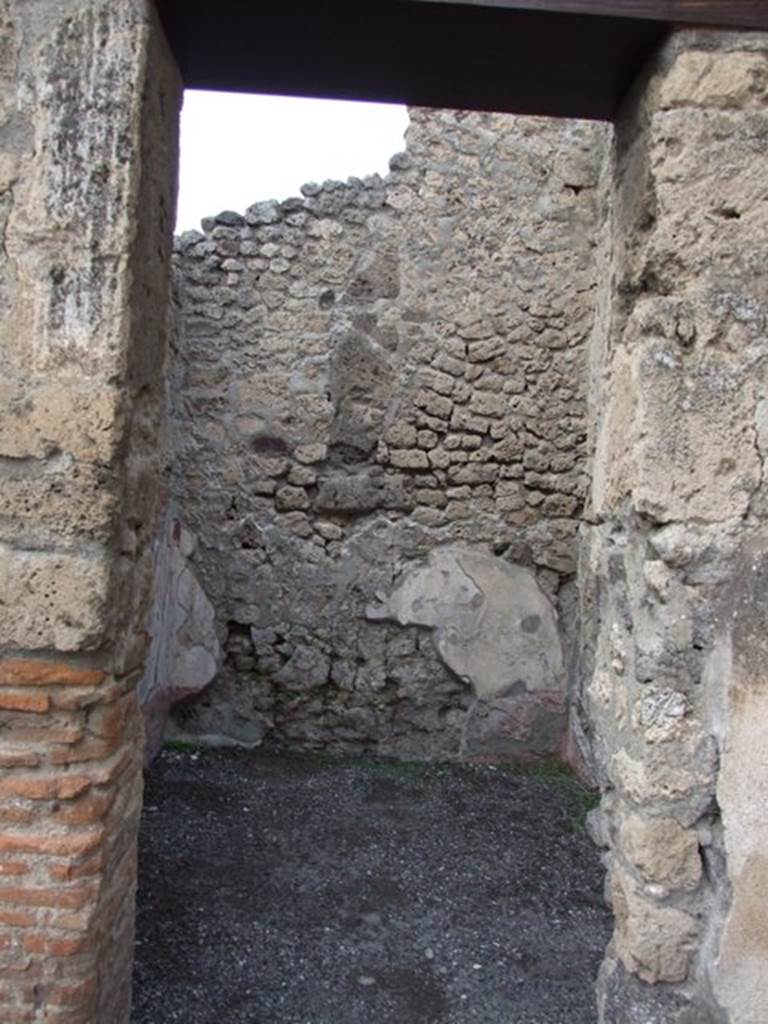 IX.1.16 Pompeii. December 2007.   Doorway to Rear room.