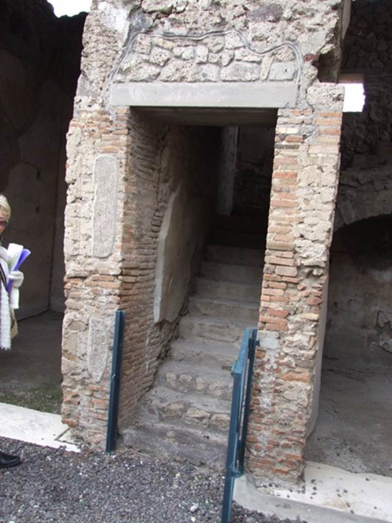 IX.1.20 Pompeii.  December 2007.  Room 16. Staircase to upper floor.