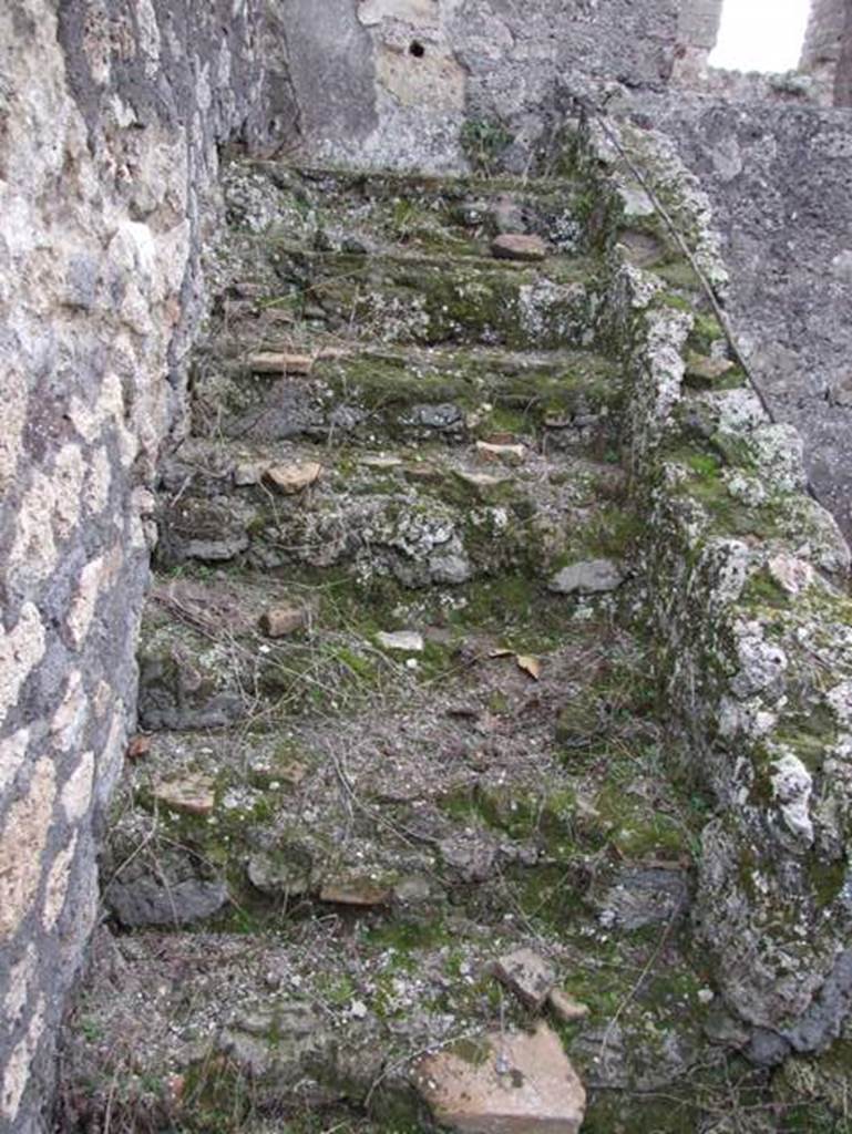 IX.2.16 Pompeii. December 2007. Masonry staircase to upper floor.