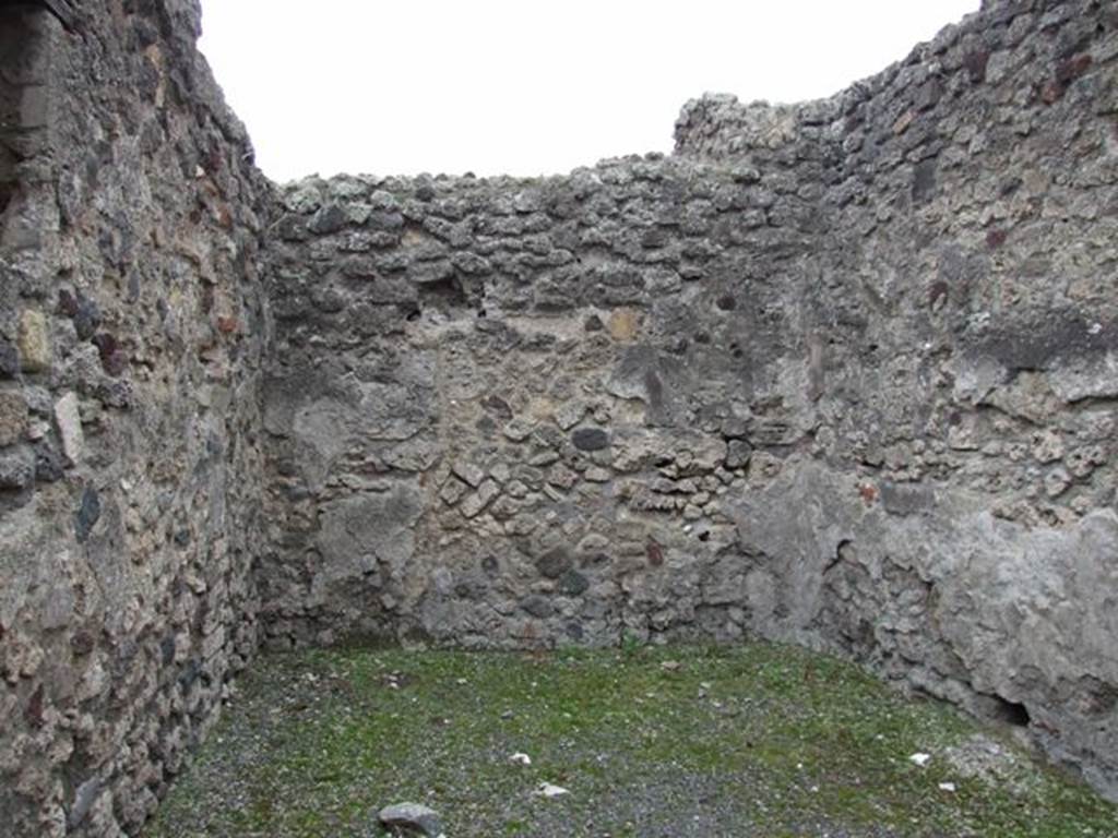 IX.3.20 Pompeii. December 2007. Room 6, an open courtyard.