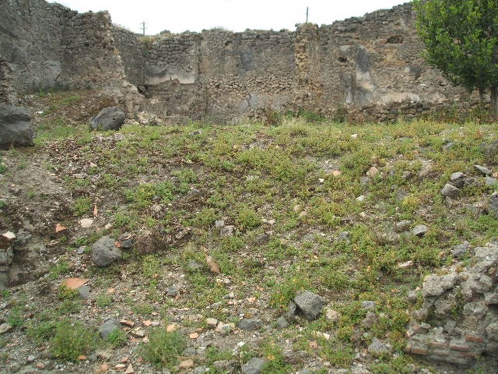 IX.3.21/2 Pompeii. May 2005. Looking west.