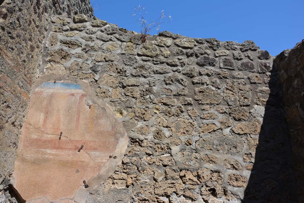 IX.5.2 Pompeii. May 2017. Room n, looking towards upper north wall.
Foto Christian Beck, ERC Grant 681269 DCOR.

