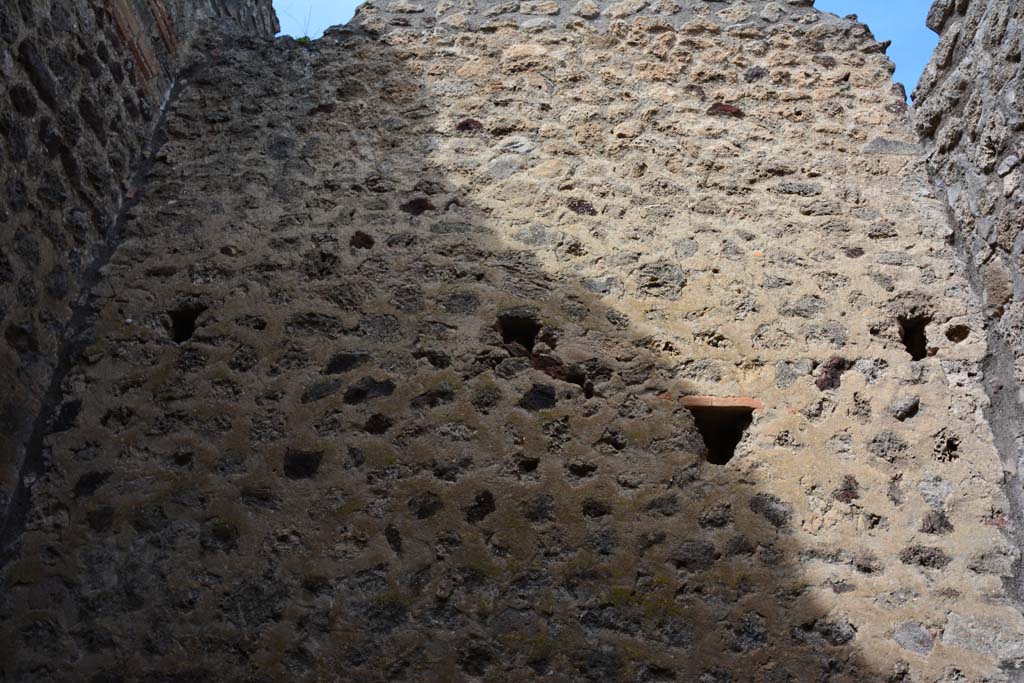 IX.5.2 Pompeii. March 2017. Room o, upper north wall.
Foto Christian Beck, ERC Grant 681269 DCOR.
