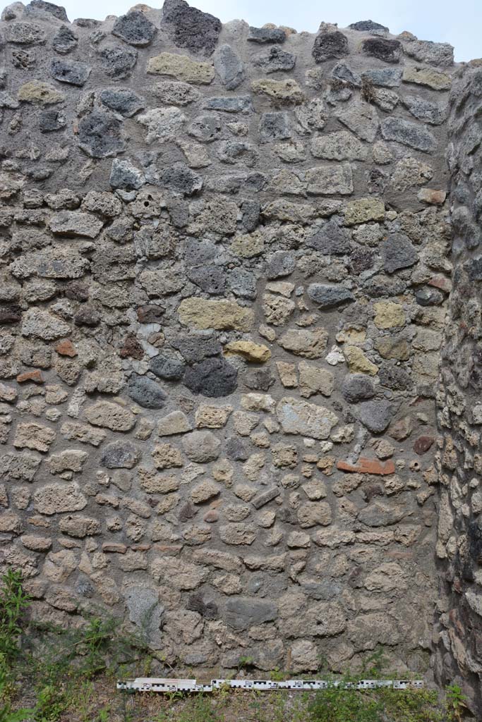 IX.5.2 Pompeii. May 2017. Room x, looking towards east wall at south end.
Foto Christian Beck, ERC Grant 681269 DCOR.
